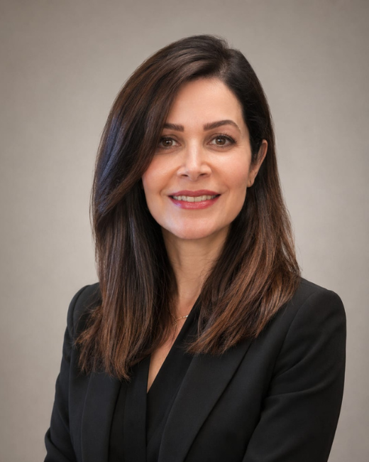 Dr Naz Tadayon